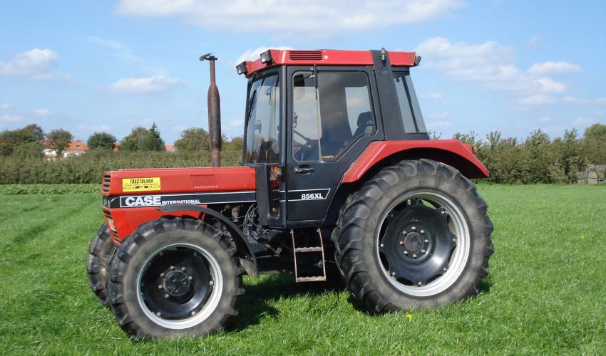 Case 856 XL Technische Daten