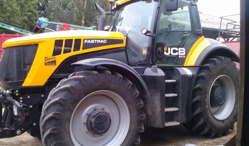 JCB 8310 Specs and data