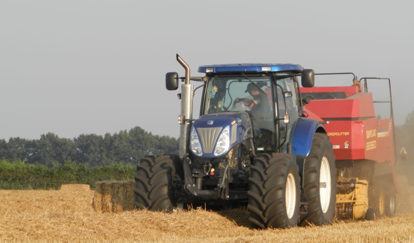 New Holland BB 960