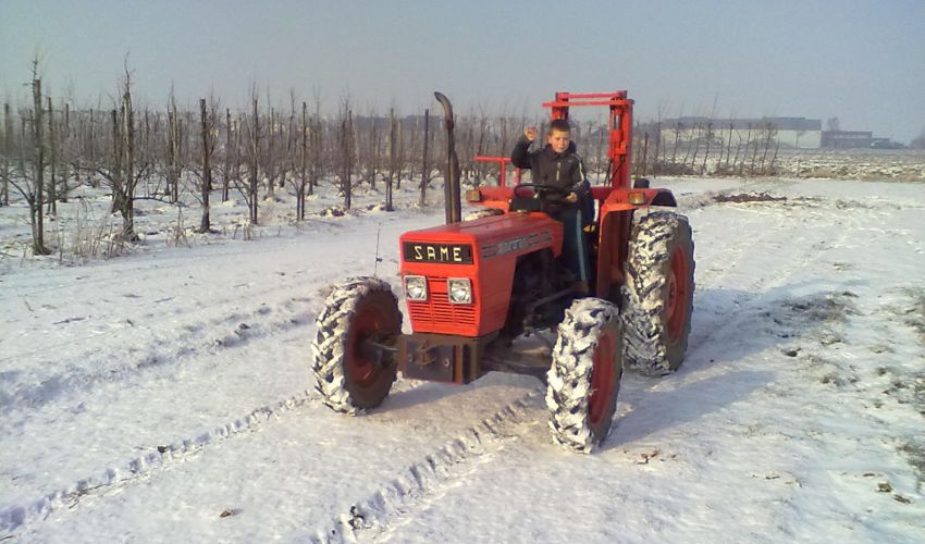 Fiche technique tracteur same aurora 45
