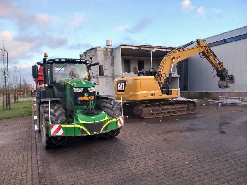 Foto John Deere R Van Kwekerij Grondverzetbedrijf J Van Dommelen