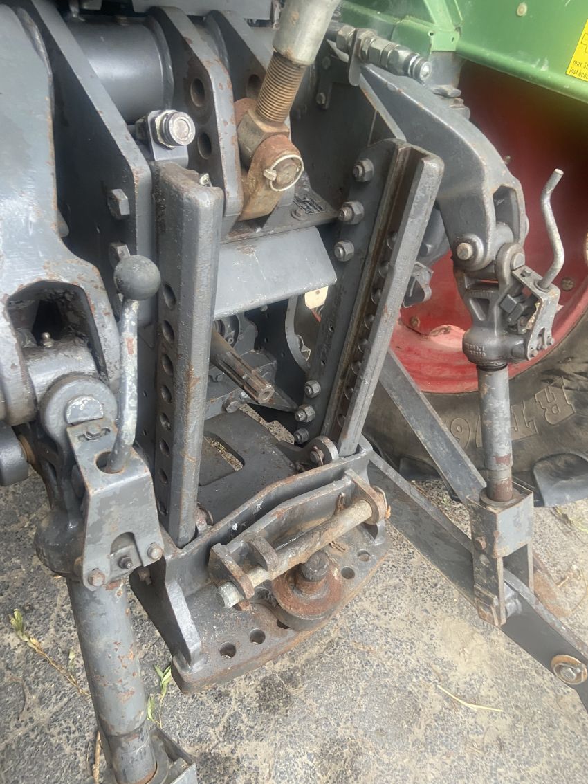Fendt 310 wanted - looking for a hitch for a Fendt 310.