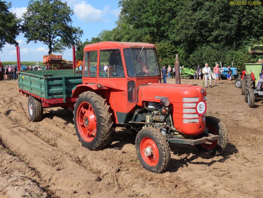 Foto Zetor 2011 1493761 9238