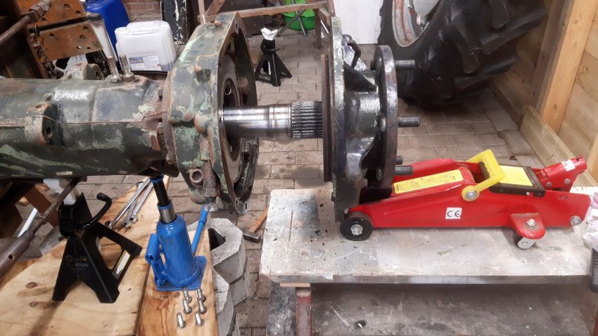 Deutz D5206 - Wie van de Deutz D5206 techneuten kan mij vertellen of de ...