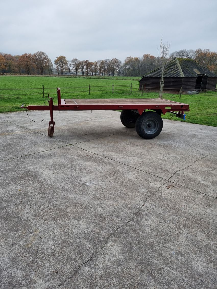 Te koop Plattewagen tekoop bak maat 3.20 bij 1.70