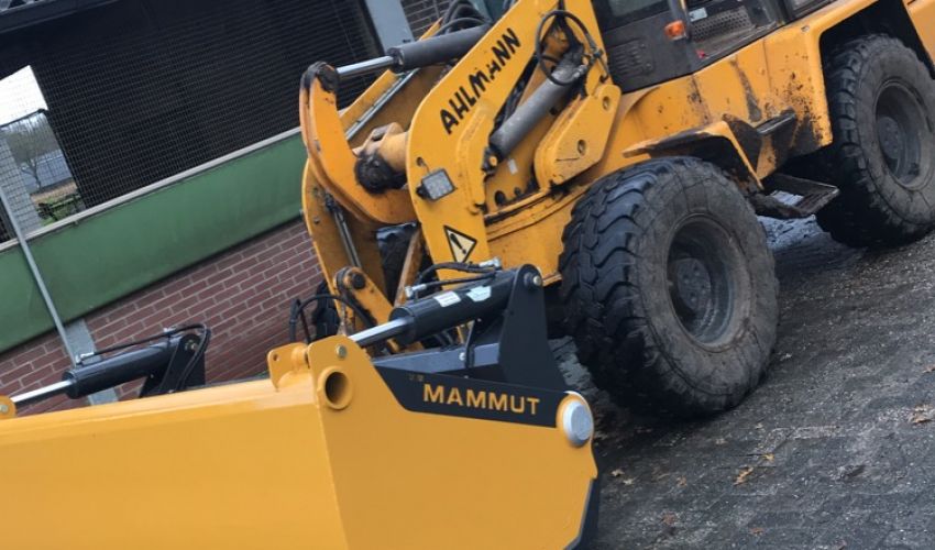 Ahlmann AZ 85