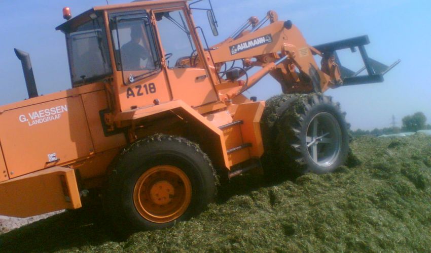 Ahlmann AZ 18