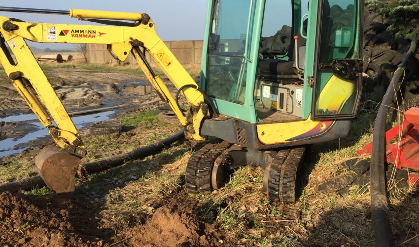 Ammann Yanmar SV17
