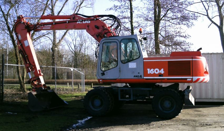 Atlas 1604 M