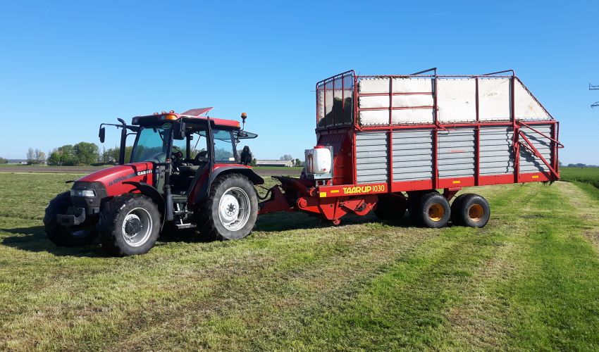 Case IH JX 1090 U