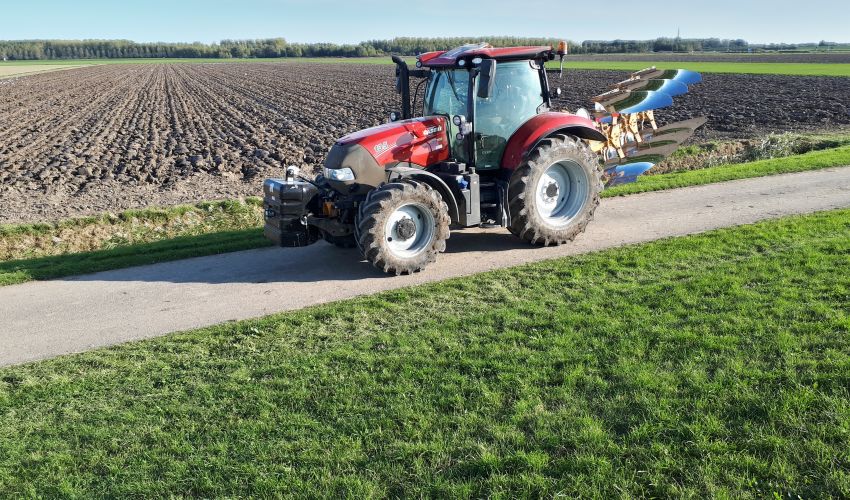 Case IH Maxxum 135