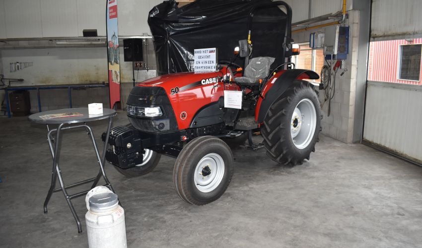 Case IH Farmall 50A