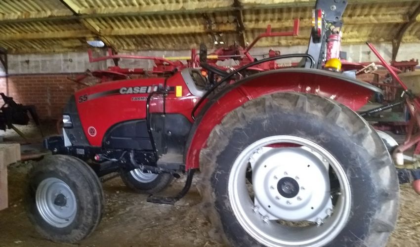 Case IH Farmall 55