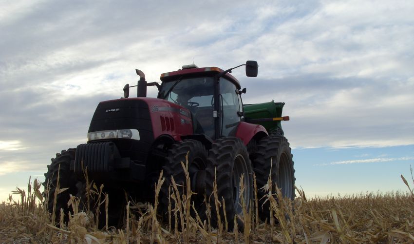 Case IH Magnum 305