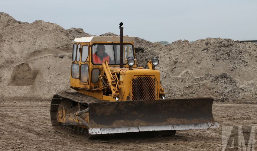 Cat D4D