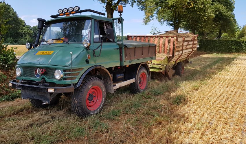 Claas Opraapwagen