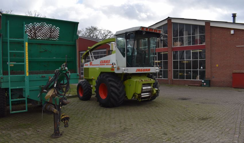 Claas Jaguar 695 Mega