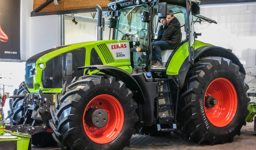 Claas Axion 940