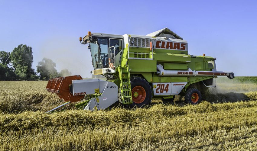Claas Dominator 204 Mega
