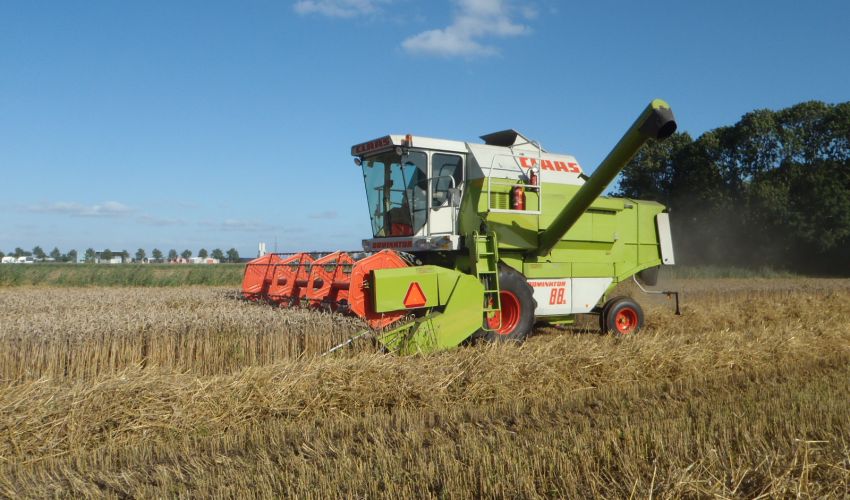 Claas Dominator 88
