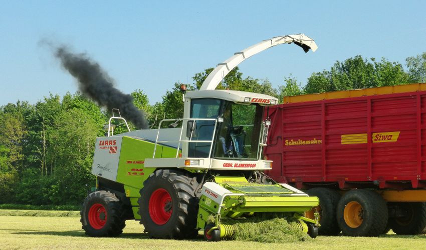 Claas Jaguar 860