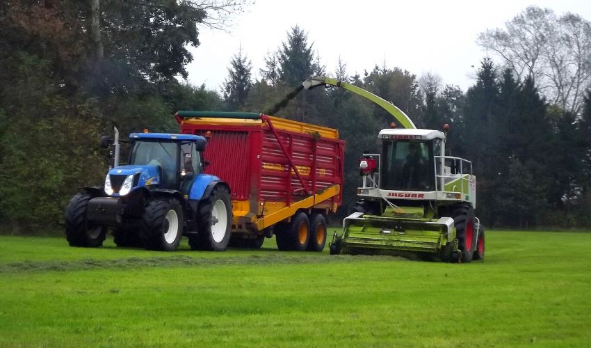 Claas Jaguar 820