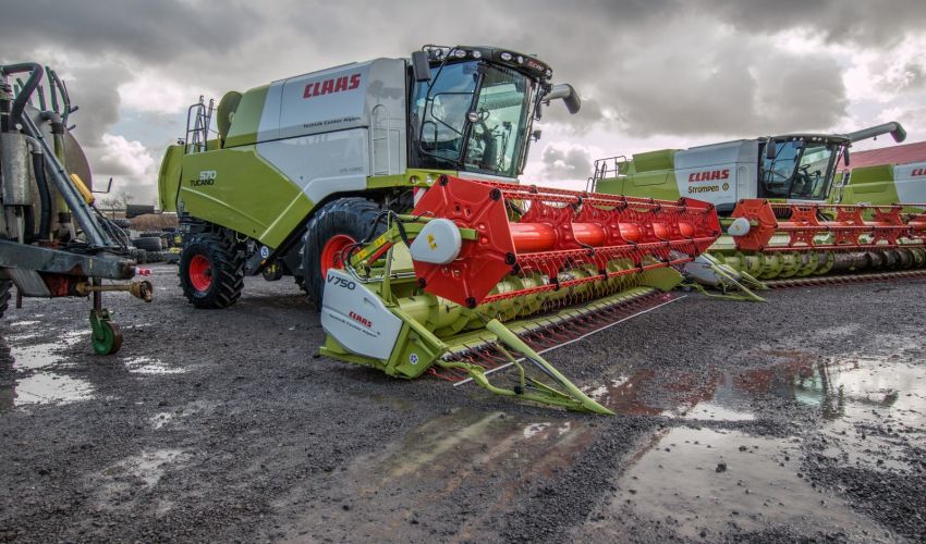 Claas Tucano 570