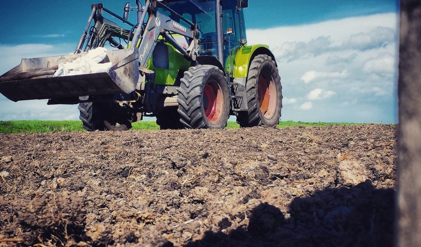 Claas Ares 556 RZ