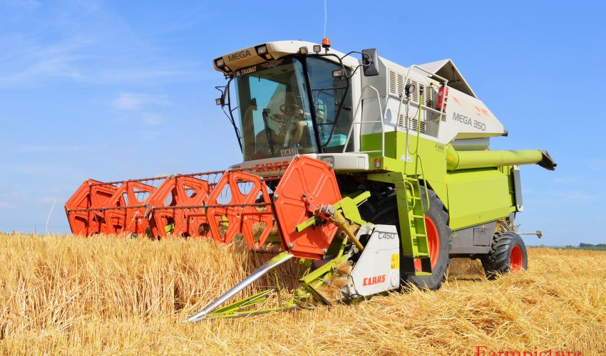 Claas Mega 350
