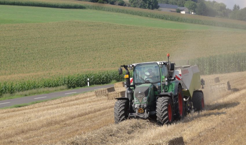 Claas quadrant 2200