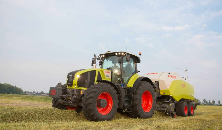 Claas Quadrant 5200