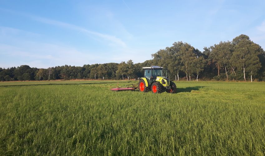 Claas Atos 330
