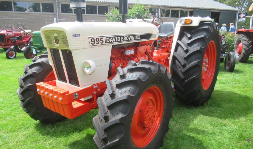 David Brown 995 Specs and data - United Kingdom