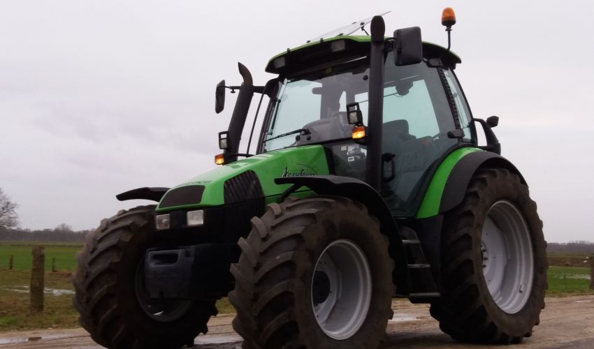 Deutz-Fahr Agrotron 100
