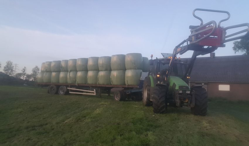 Deutz-Fahr Agrotron 105
