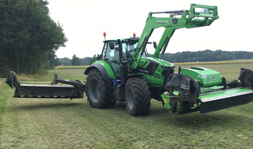 Deutz-Fahr Agrotron 6215