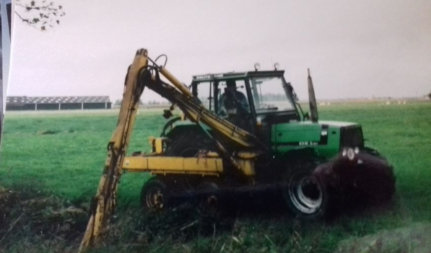 Deutz-Fahr DX 3.90