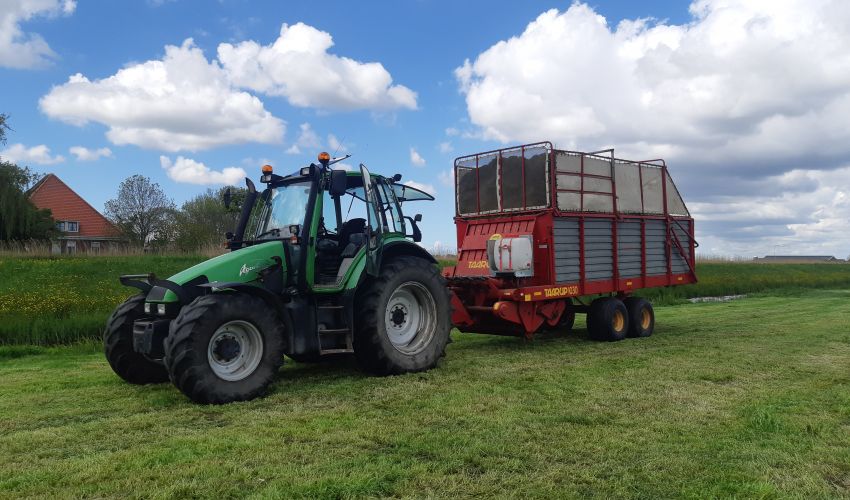 Deutz-Fahr Agrotron 6.00