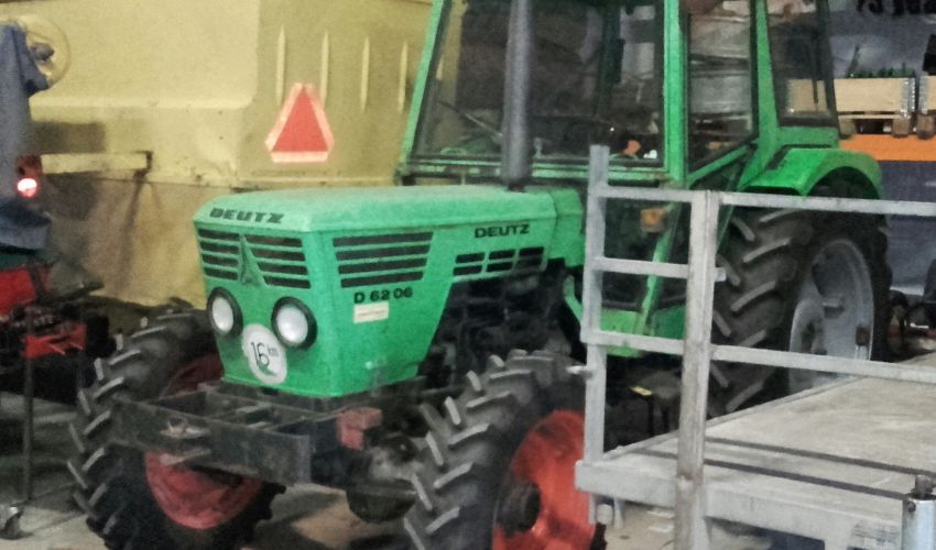 Deutz-Fahr D 6206