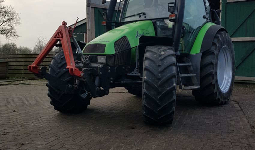 Deutz-Fahr Agrotron 85