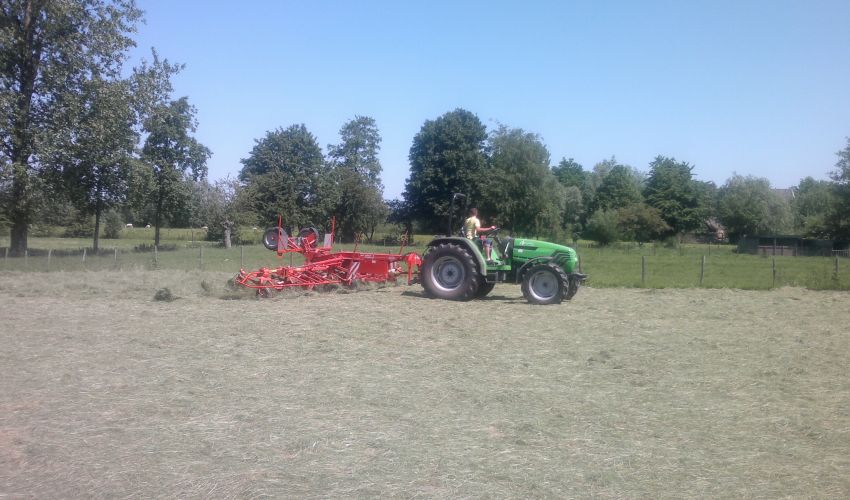 Deutz-Fahr Agroplus 80