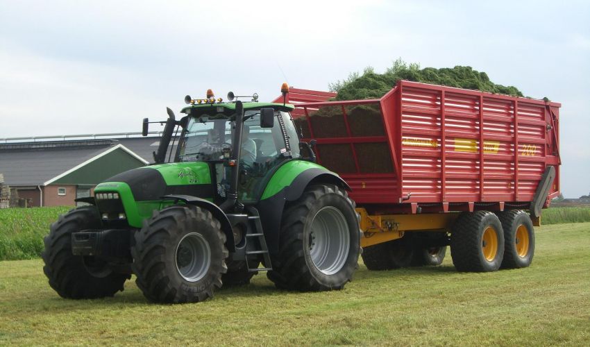 Deutz-Fahr Agrotron 210