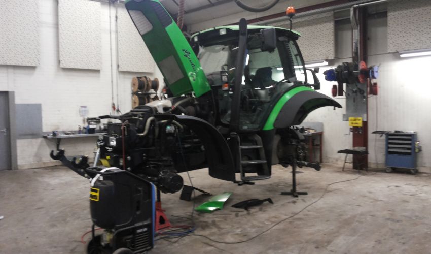 Deutz-Fahr Agrotron 110