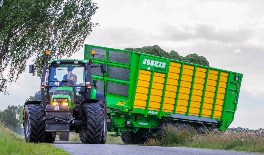 Deutz-Fahr Agrotron 165.7