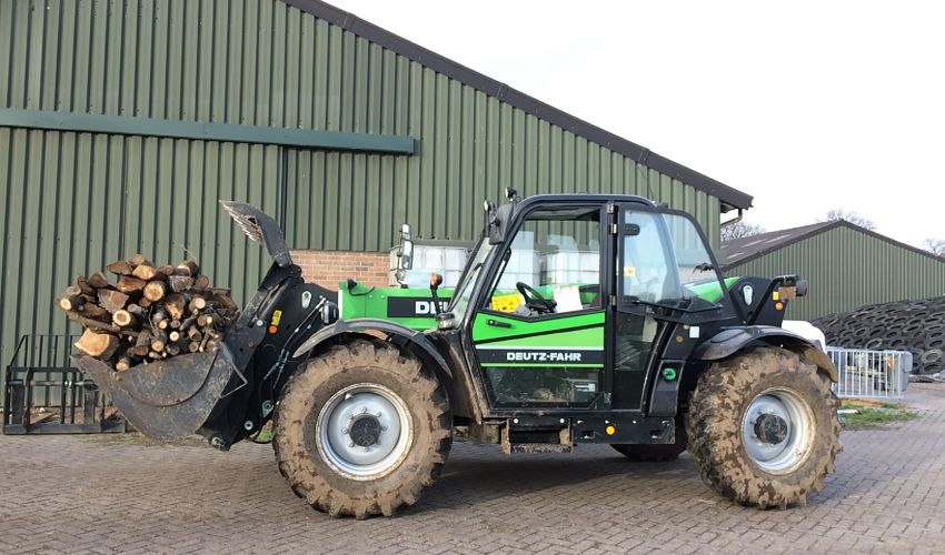 Deutz-Fahr Agrovector 37.7