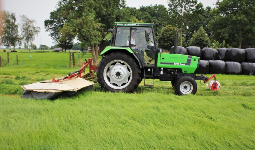 Deutz-Fahr DX 3.90