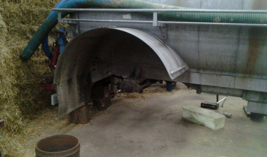 Duport Tank