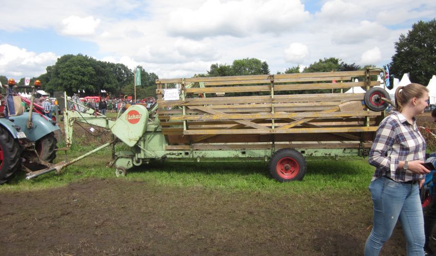 Eicher Opraapwagen