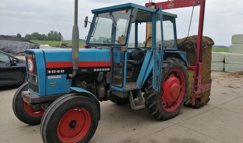 Eicher 3048