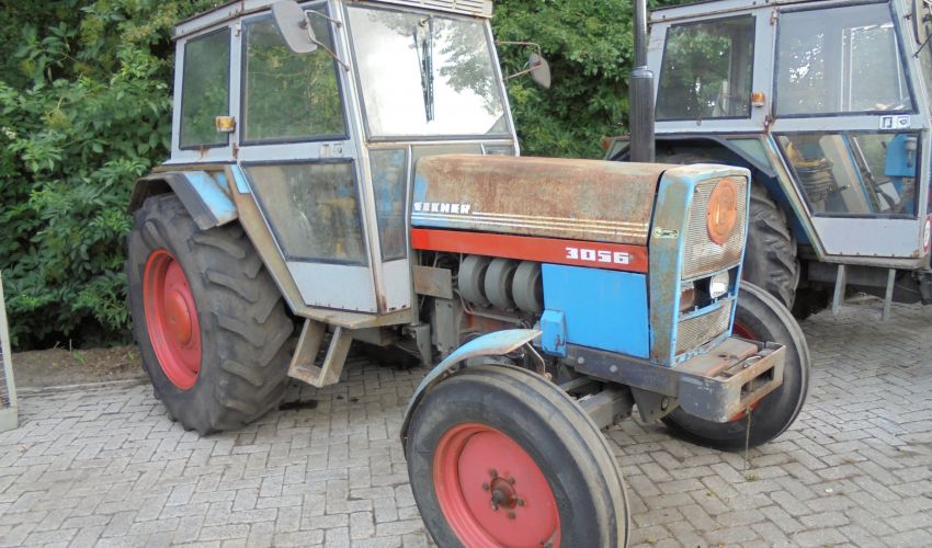 Eicher 3056